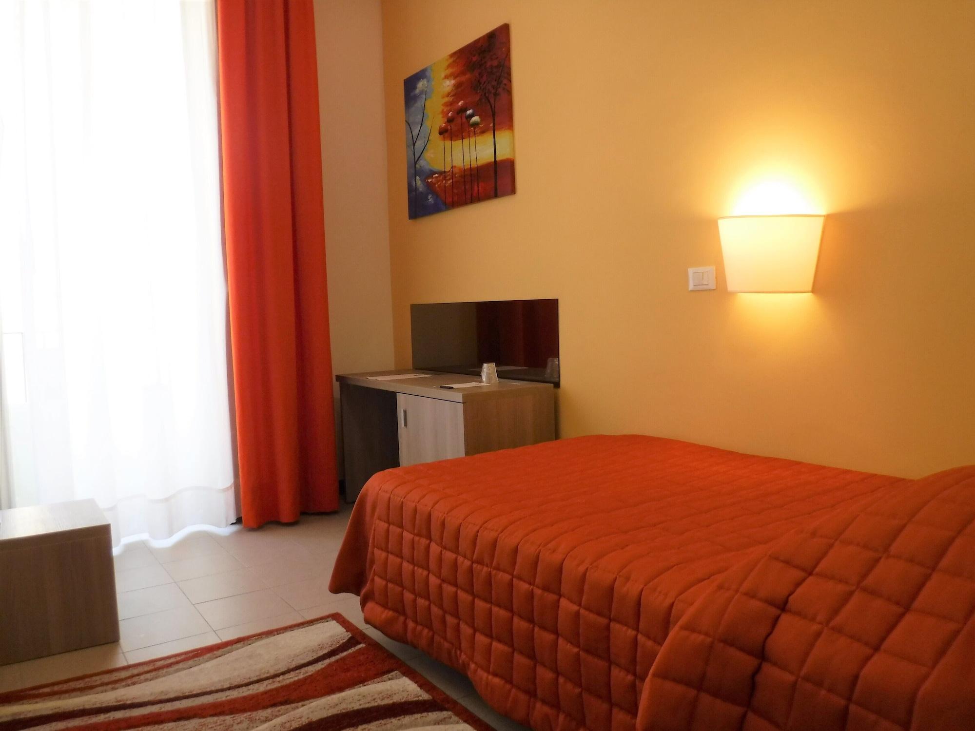 Moonlight Hotel&Suites Катанія Екстер'єр фото
