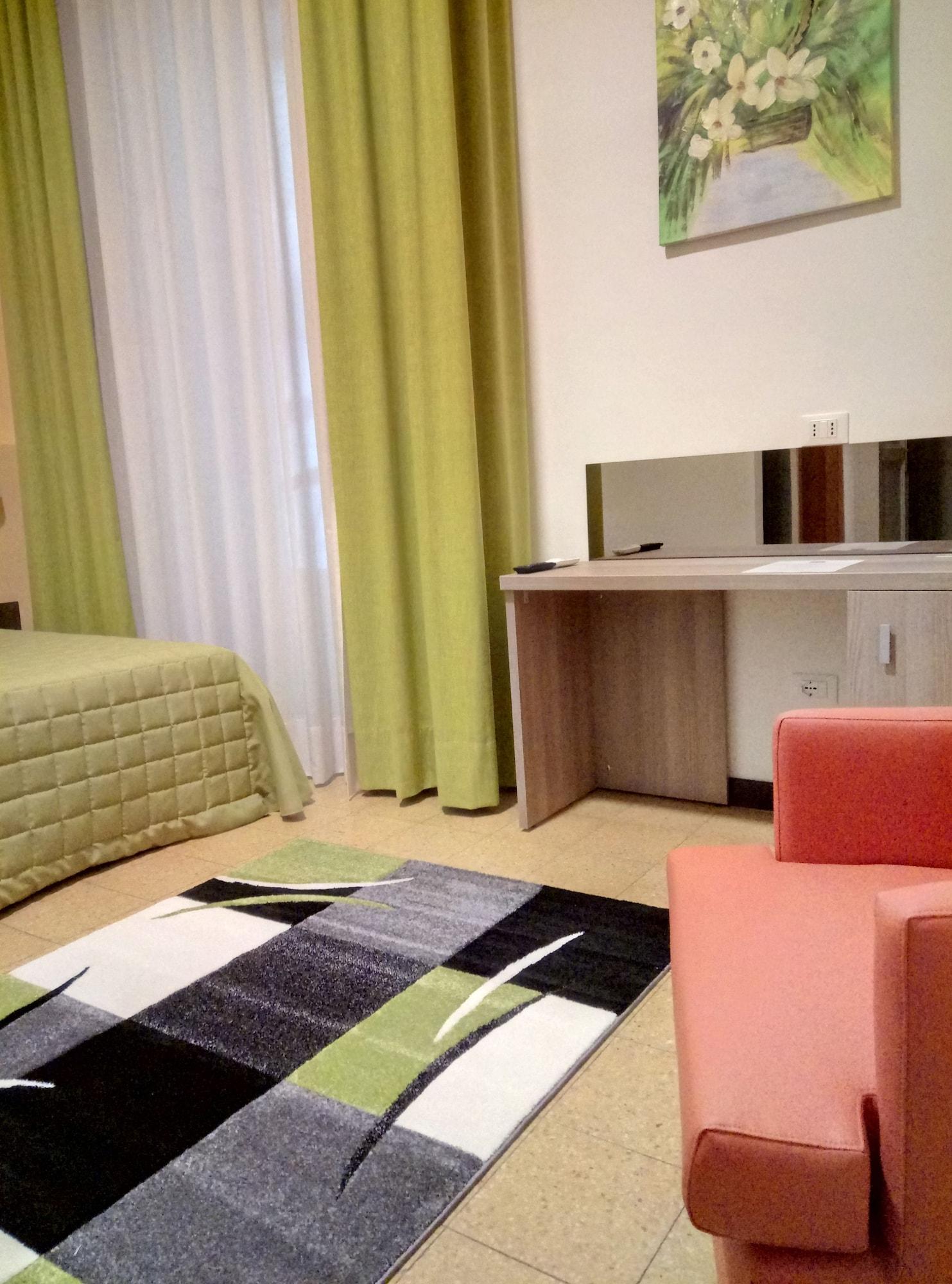 Moonlight Hotel&Suites Катанія Екстер'єр фото