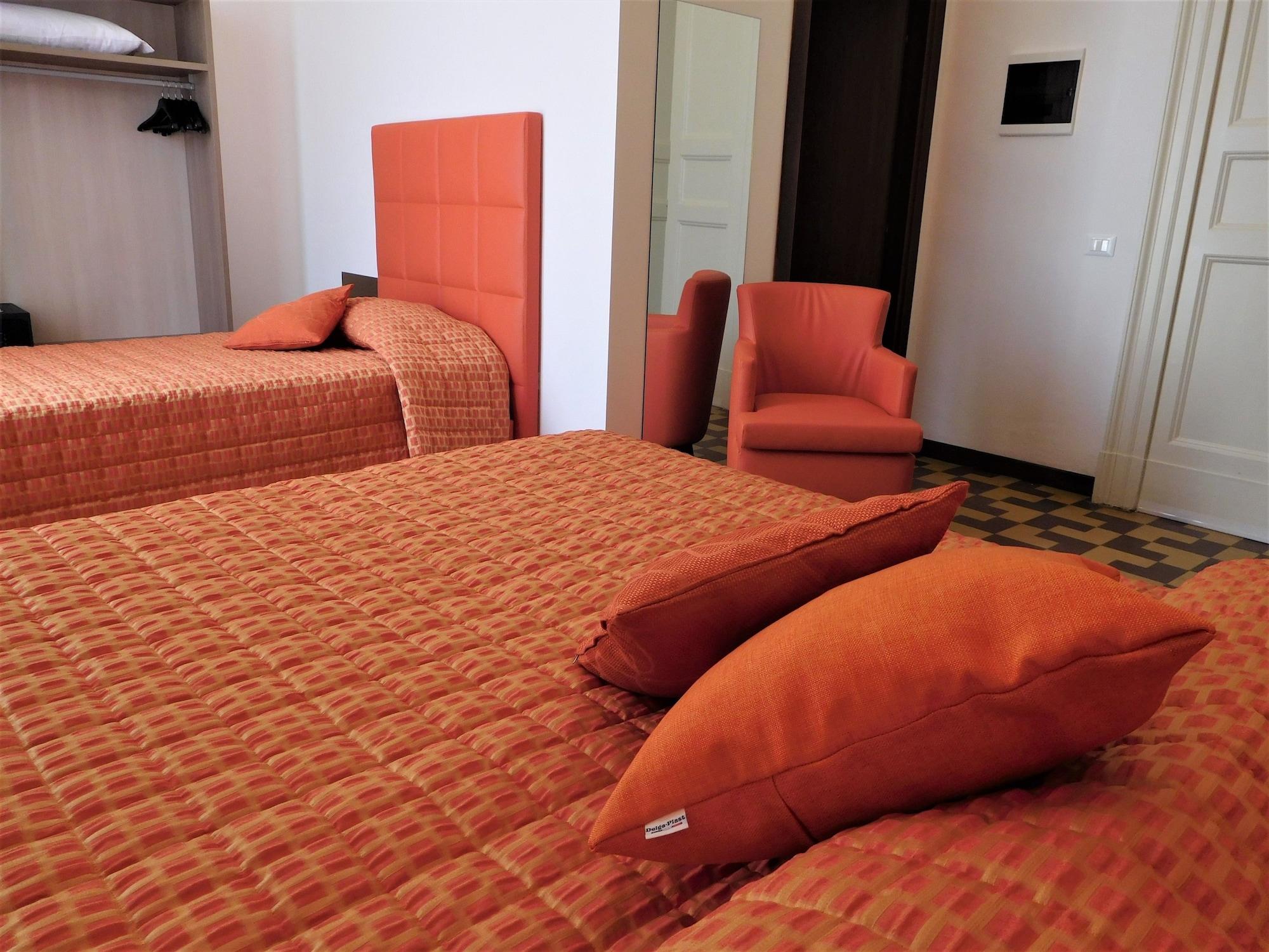 Moonlight Hotel&Suites Катанія Екстер'єр фото
