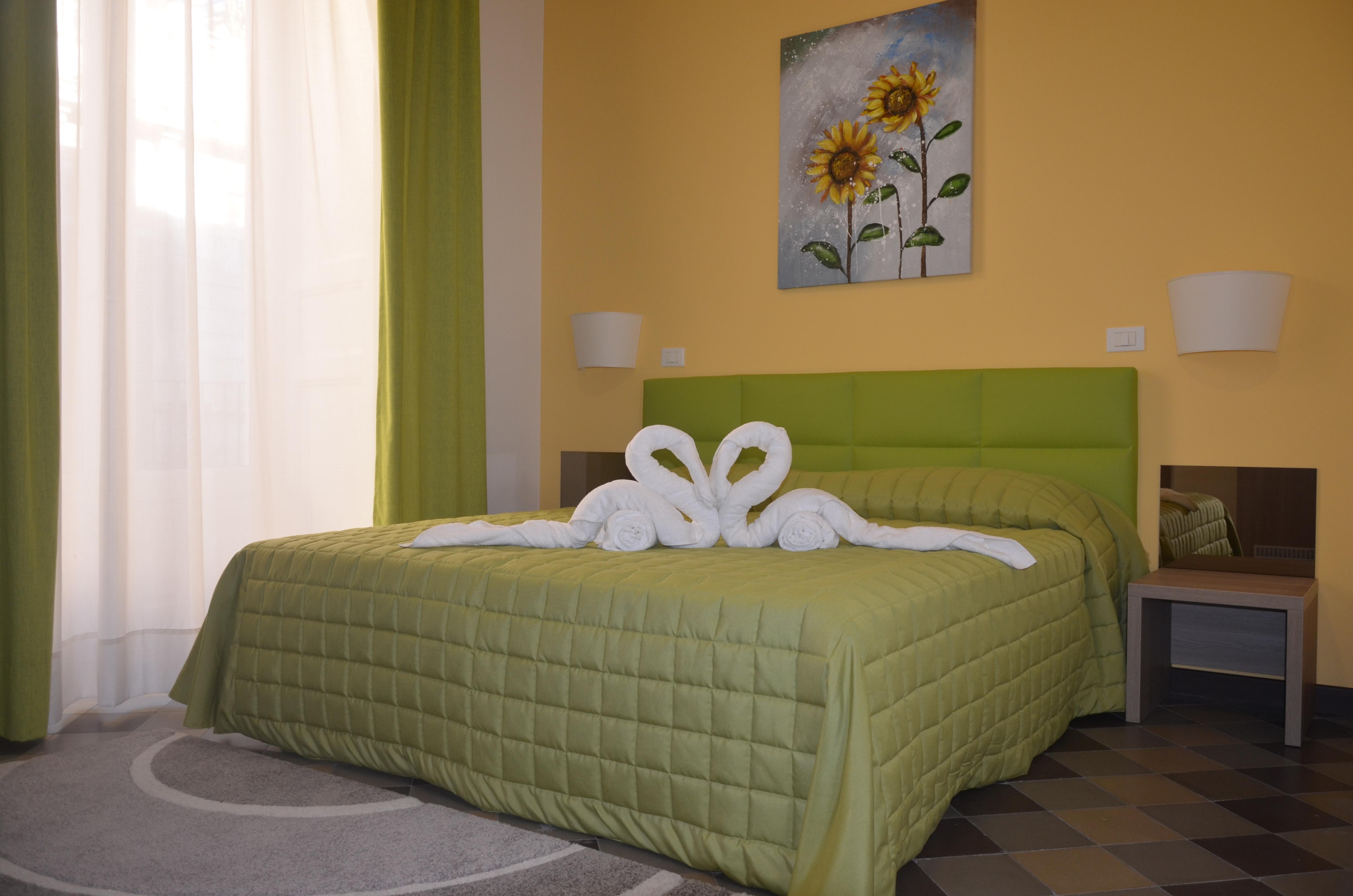 Moonlight Hotel&Suites Катанія Екстер'єр фото