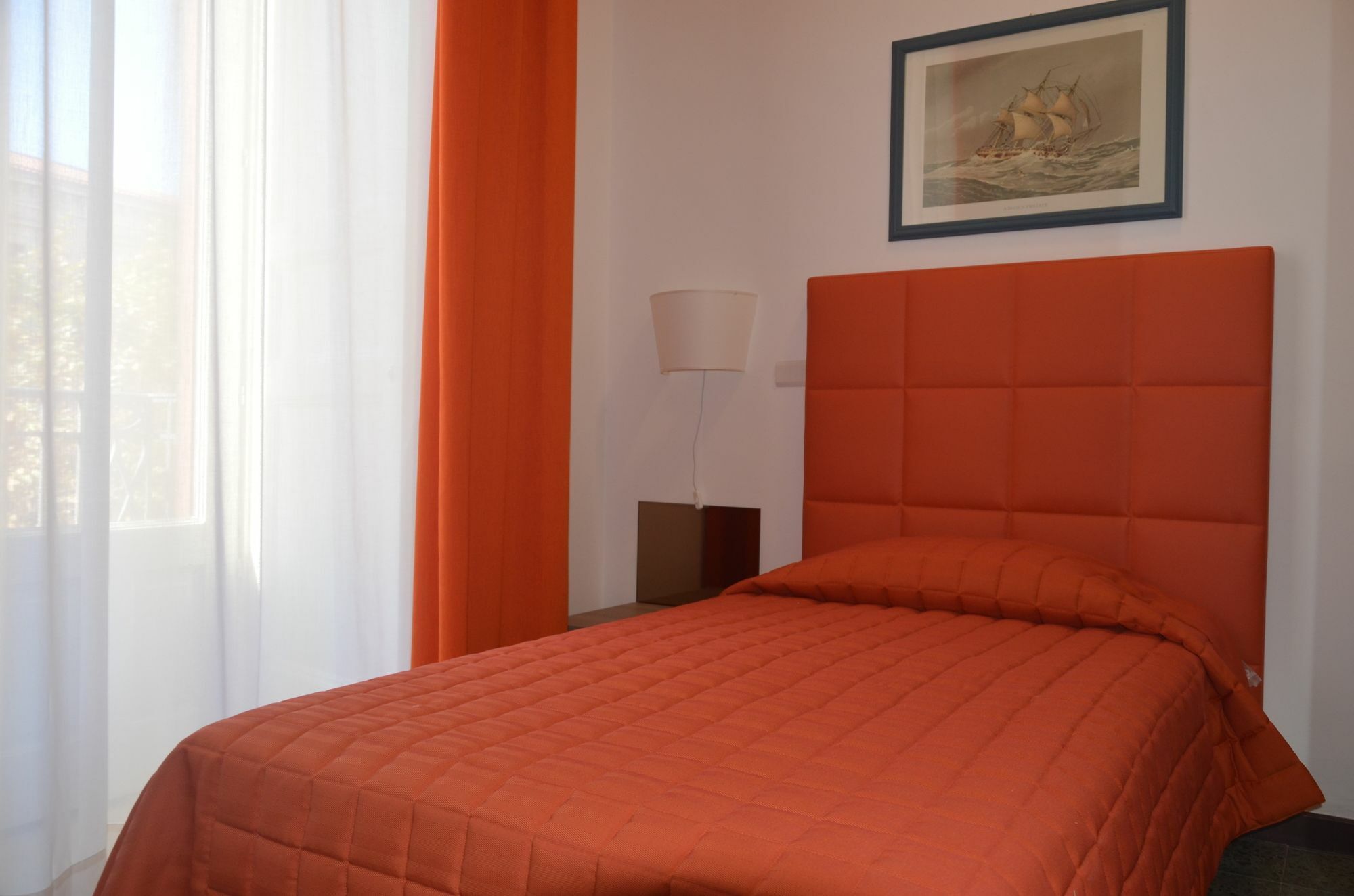 Moonlight Hotel&Suites Катанія Екстер'єр фото